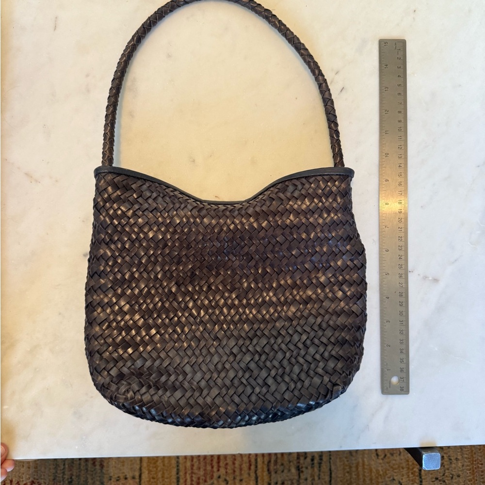 Madewell The Handwoven Leather Shoulder Bag - Navy